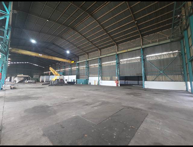 5,600M² FACTORY TO LET IN ANDERBOLT